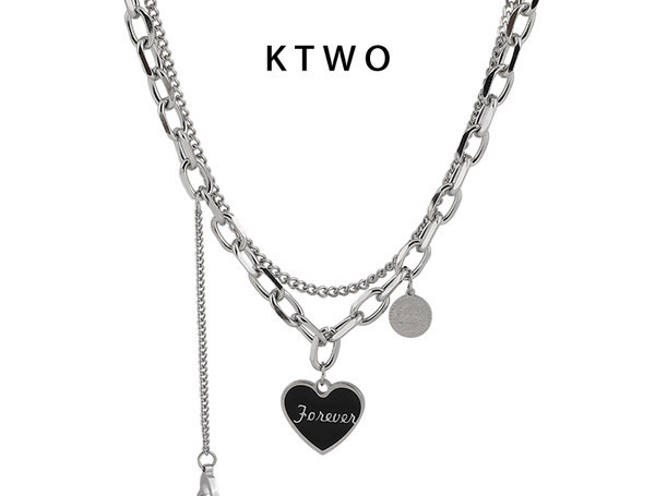 Γυναικείο κολιέ με εγχάρακτη επιγραφή σε ασημί χρώμα