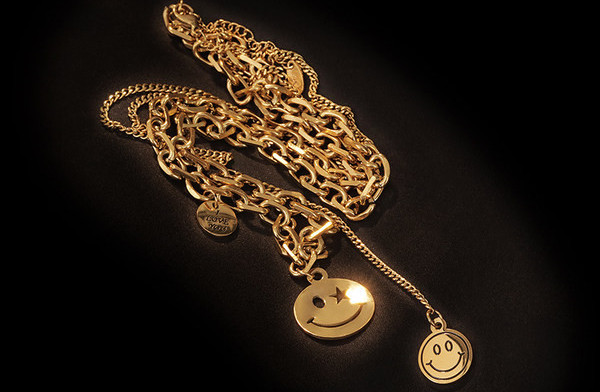 Dnevna ženska ogrlica sa tri privjeska