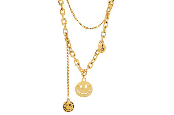 Dnevna ženska ogrlica sa tri privjeska