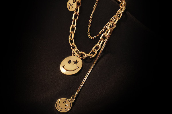 Dnevna ženska ogrlica sa tri privjeska