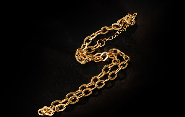 Μοντέλο απλό γυναικείο κολιέ