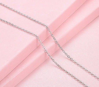 Γυναικεία αλυσίδα πολλά μοντέλα σε ασημί χρώμα