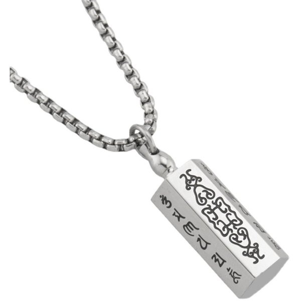 Ženski srebrni lančić sa privjeskom