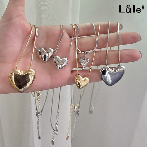 Дамско колие с висулка сърце