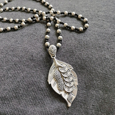 Μοντέρνο γυναικείο κολιέ - πολλά μοντέλα