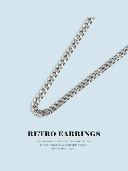 Дамско колие в сребрист цвят тип верижка с едра плетка