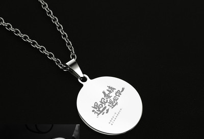 Μοντέρνο κολιέ για γυναίκες και άνδρες από τιτάνιο χάλυβα διαφορετικά μοντέλα