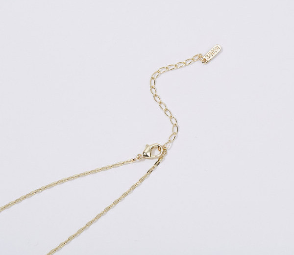 Γυναικείο κολιέ σε χρυσό  χρώμα με διάφορα μενταγιόν