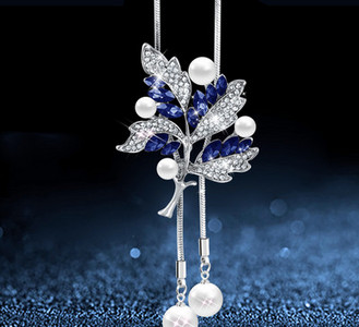 Модерно дамско колие-различни модели