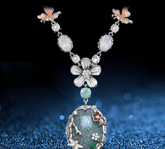 Модерно дамско колие-различни модели