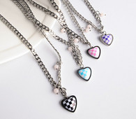 Γυναικείο κολιέ με μενταγιόν καρδιά και πέρλες