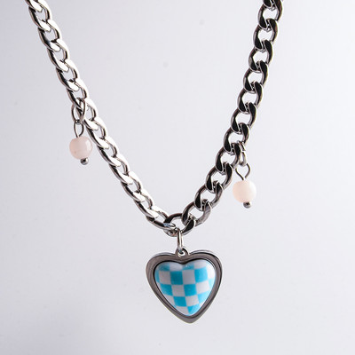 Γυναικείο κολιέ με μενταγιόν καρδιά και πέρλες