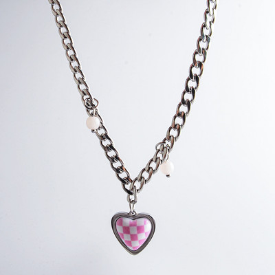 Γυναικείο κολιέ με μενταγιόν καρδιά και πέρλες