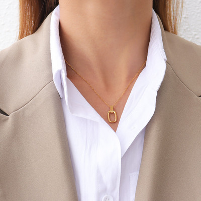 Γυναικείο κολιέ  σε χρυσό με μενταγιόν