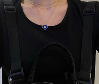 Τρέχον γυναικείο κολιέ με στρογγυλό μενταγιόν