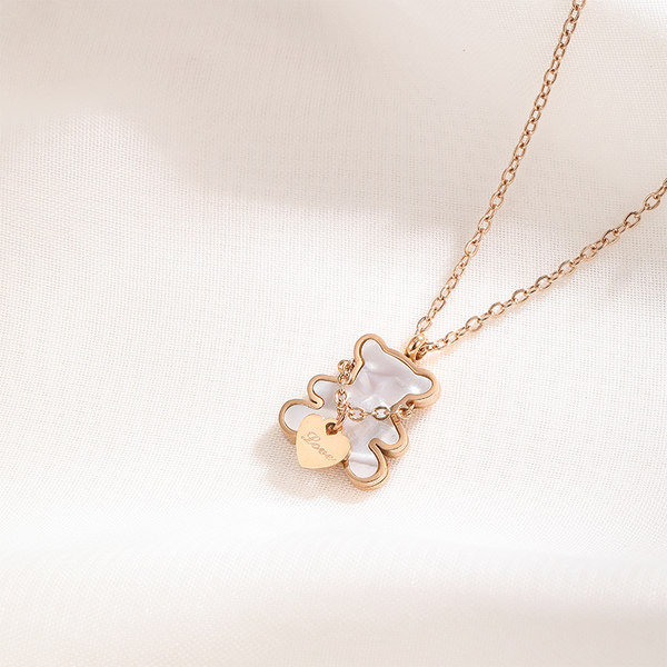 Γυναικείο κολιέ με μενταγιόν αρκούδας και εγχάρακτη επιγραφή