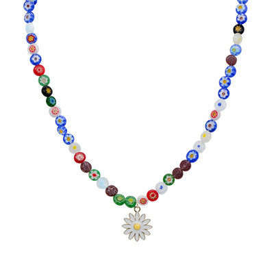 Γυναικείο κολιέ από χρωματιστές χάντρες και μενταγιόν