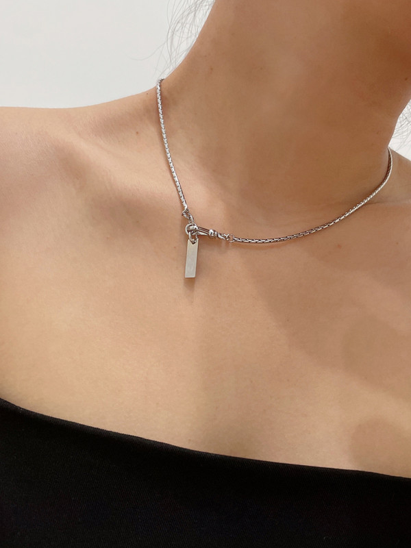 Ženska dnevna ogrlica - dva modela