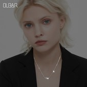 Μοντέρνο γυναικείο κολιέ με μενταγιόν