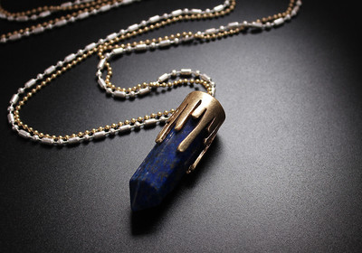 Γυναικεία αλυσίδα με πέτρινο μενταγιόν