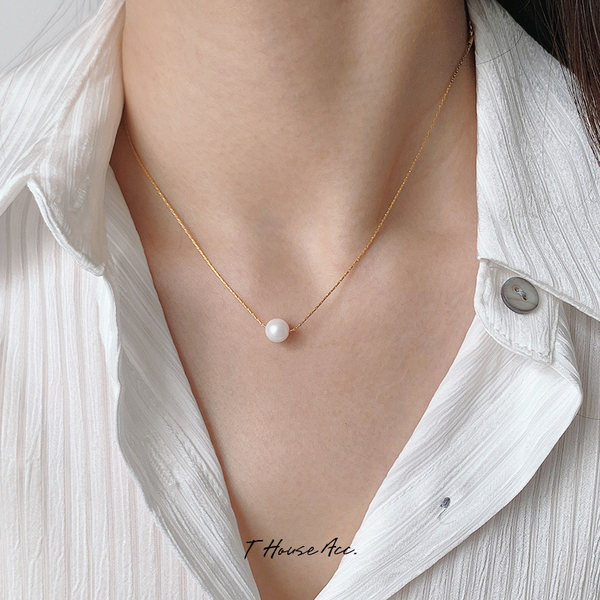 Subtilus auksinis karoliai su perlais