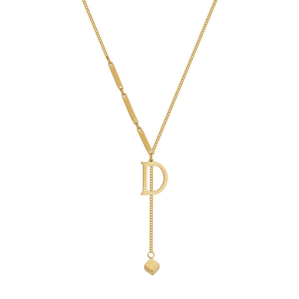 Нежно колие с висулка и буква - два цвята