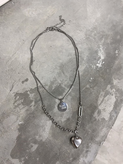 Moderna ženska srebrna ogrlica sa dva privjeska