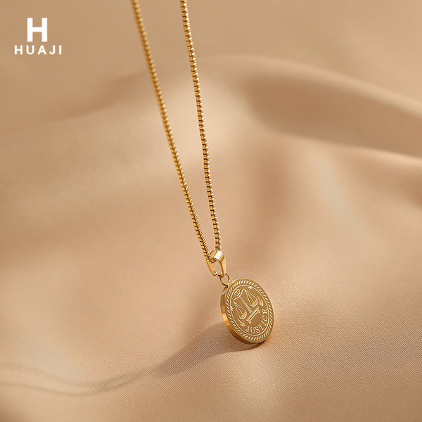 Novi model ženskog zlatnog lančića sa privjeskom