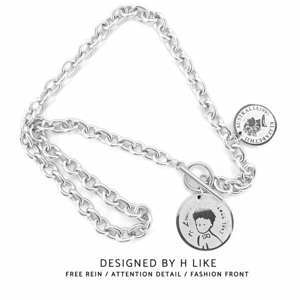 Γυναικεία αλυσίδα με μενταγιόν - ασημί χρώμα