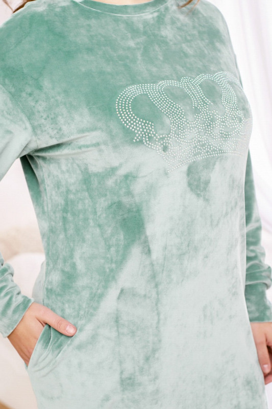 Домашна рокля от кадифе