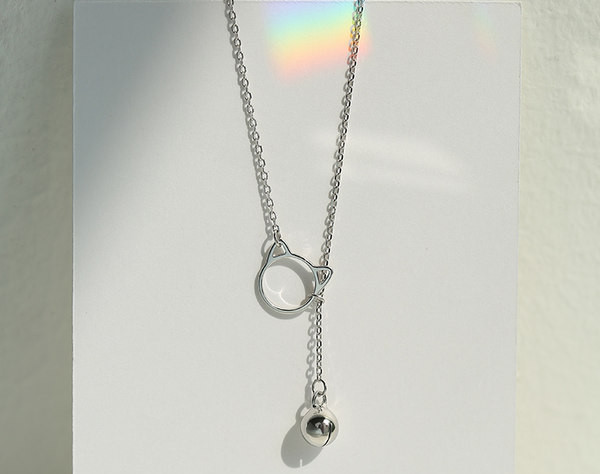 Стилно дамско тънко колие с верижка