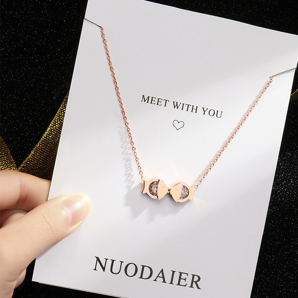 Γυναικεία αλυσίδα με μενταγιόν - χρυσό χρώμα