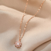 Γυναικεία αλυσίδα με μενταγιόν και πέτρες