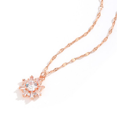 Γυναικεία αλυσίδα με μενταγιόν και πέτρες