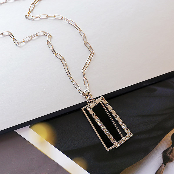 Νέο μοντέλο γυναικεία αλυσίδα με παραλληλόγραμμο μενταγιόν