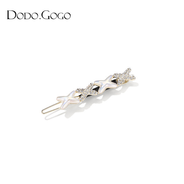 Novi model ženske ukosnice sa kamenčićima