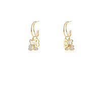 Γυναικεία σκουλαρίκια με μενταγιόν αρκουδάκι σε χρυσό χρώμα