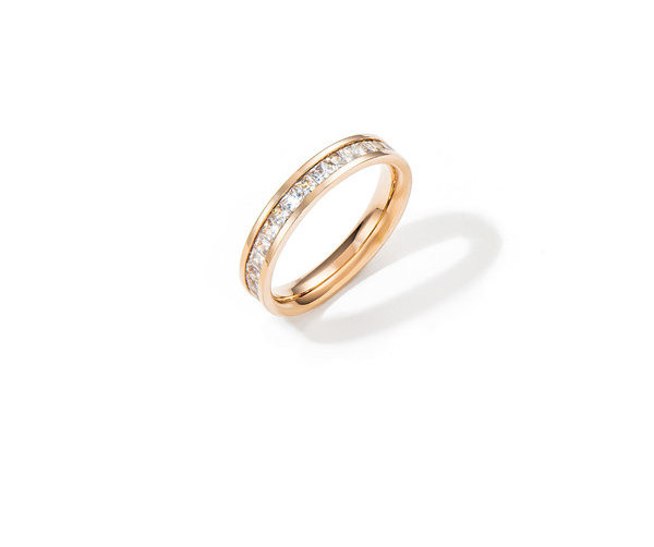 Κομψό γυναικείο δαχτυλίδι με πέτρες σε δύο μοντέλα