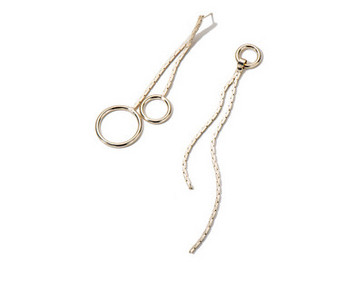 Γυναικεία σκουλαρίκια με μενταγιόν σε χρυσό χρώμα