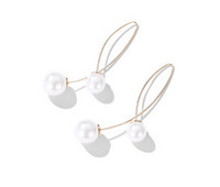 Дамски модерни обеци с перли златист цвят