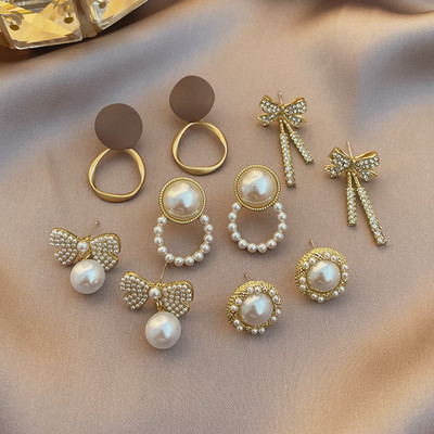 Γυναικεία σκουλαρίκια σε σετ πολλά μοντέλα