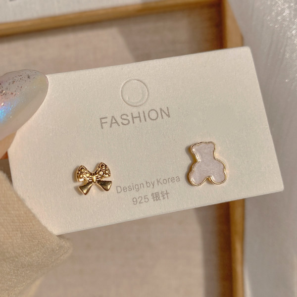 Дамски обеци подходящи за ежедневнието