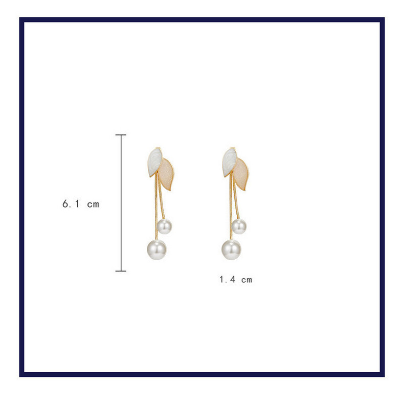 Ženske naušnice sa bisernim privjeskom u zlatnoj boji