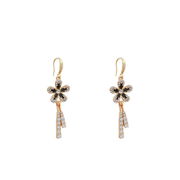 Ženske viseće naušnice ukrašene kamenčićima