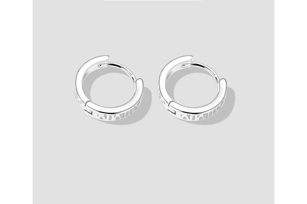 Ženske naušnice i prstenje u dvije boje