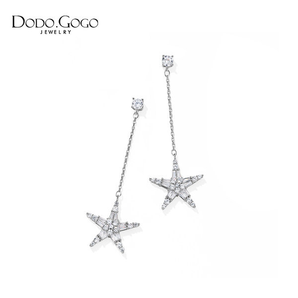 Γυναικεία σκουλαρίκια με κρεμαστό αστέρι