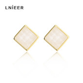 Γυναικεία σκουλαρίκια με γεωμετρική φιγούρα