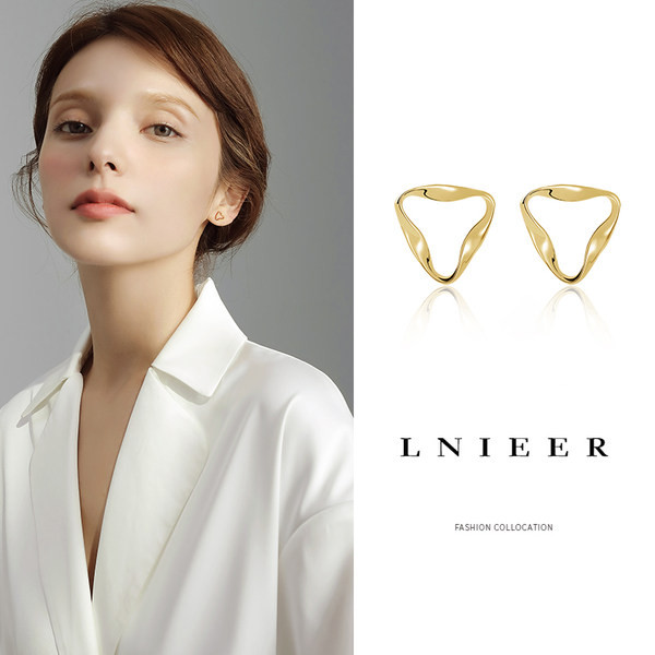 Zlatne naušnice - običan model