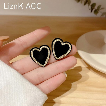 Γυναικεία σκουλαρίκια σε σχήμα καρδιάς - μαύρο χρώμα