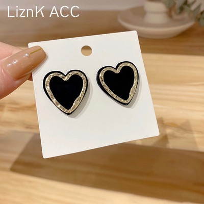 Γυναικεία σκουλαρίκια σε σχήμα καρδιάς - μαύρο χρώμα